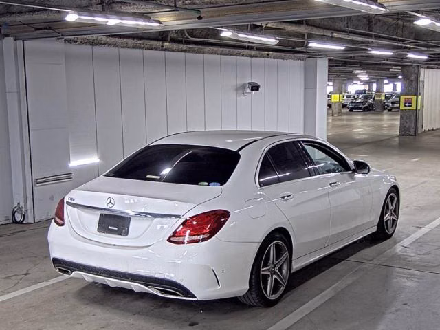 MERCEDES-BENZ C-CLASS