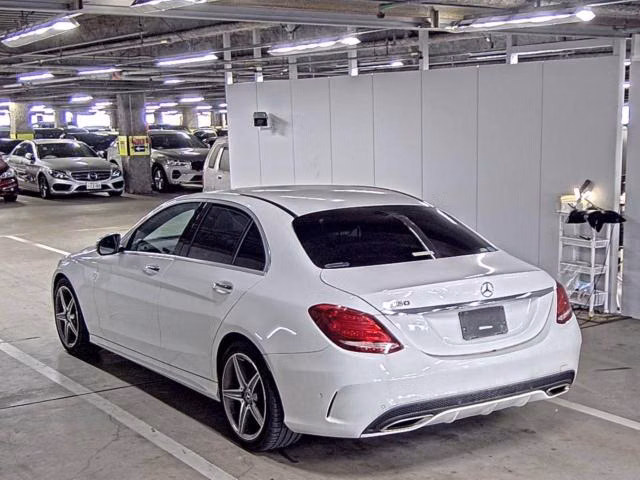 MERCEDES-BENZ C-CLASS