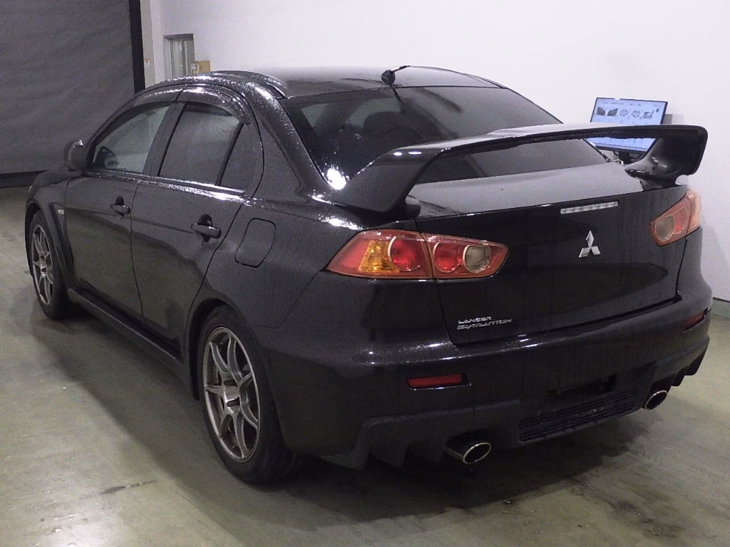 MITSUBISHI LANCER EVOLUTION