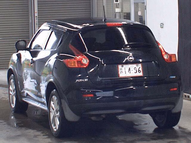 NISSAN JUKE