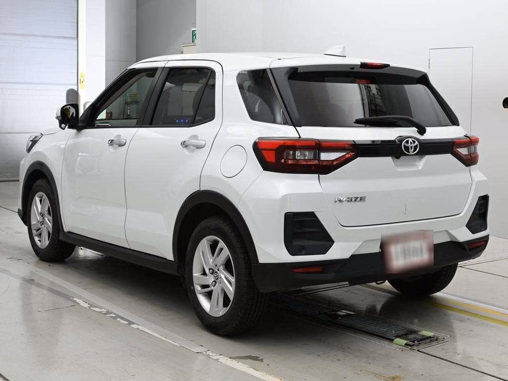 TOYOTA RAIZE