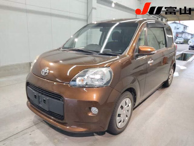 TOYOTA PORTE