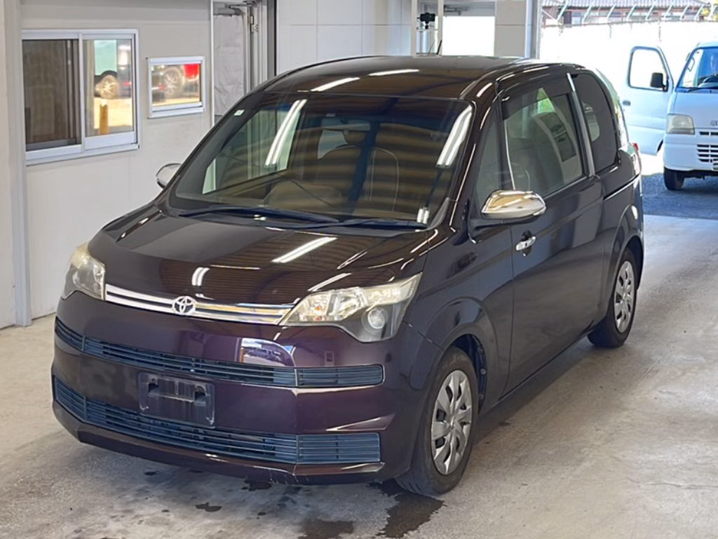TOYOTA SPADE