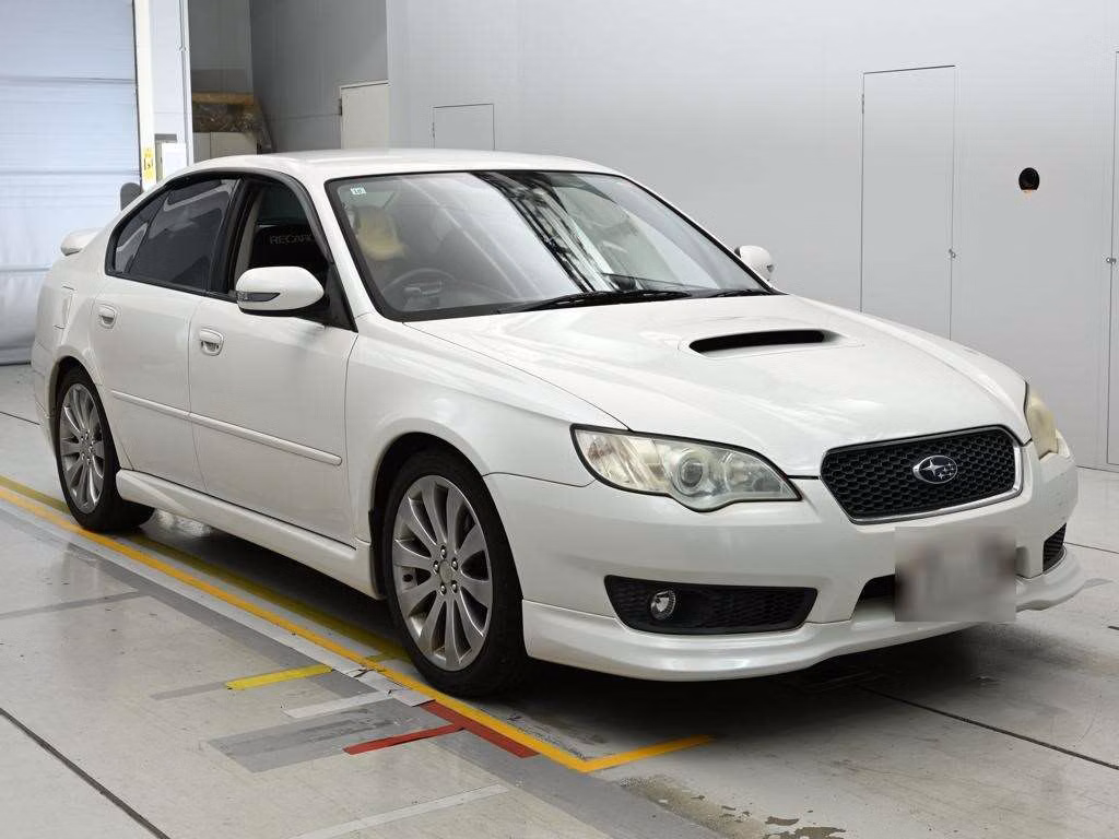 SUBARU LEGACY B4