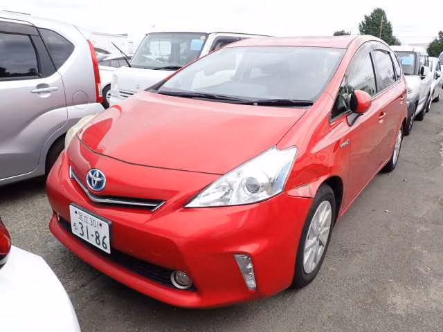 TOYOTA PRIUS ALPHA