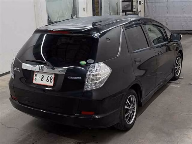 HONDA FIT SHUTTLE