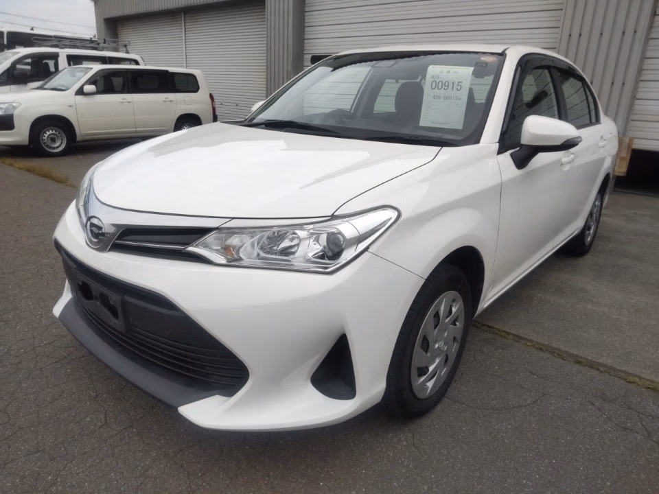 TOYOTA COROLLA AXIO
