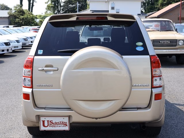 SUZUKI ESCUDO