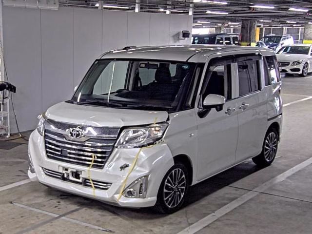 TOYOTA TANK
