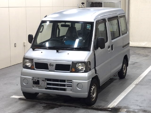 NISSAN CLIPPER