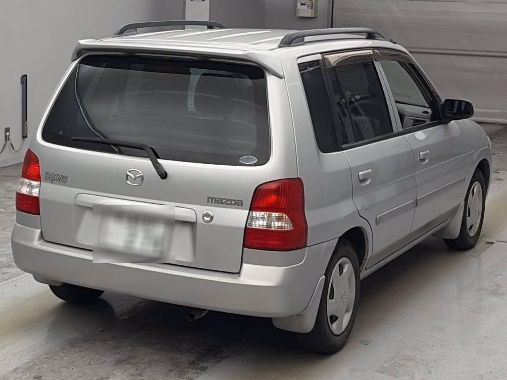 MAZDA DEMIO