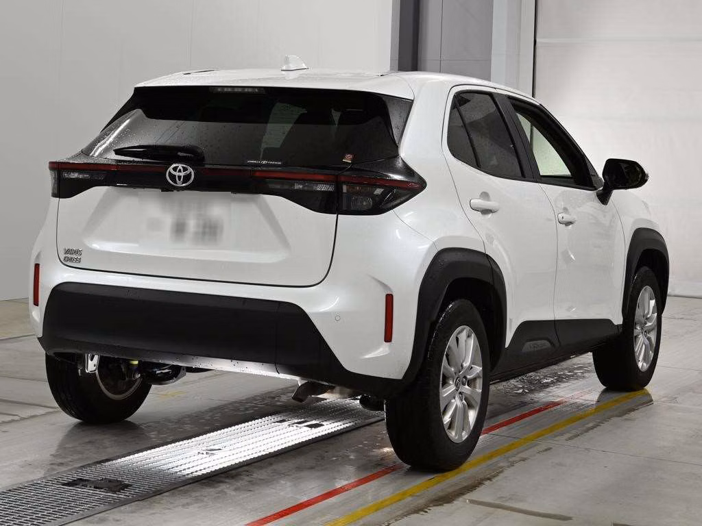 TOYOTA YARIS CROSS