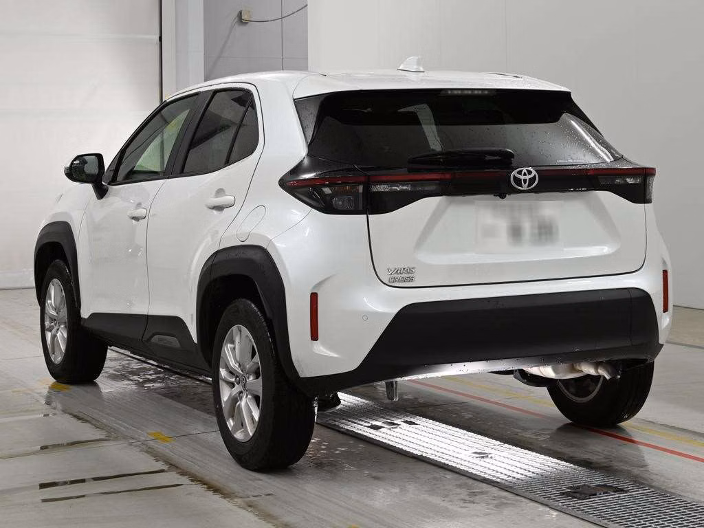 TOYOTA YARIS CROSS