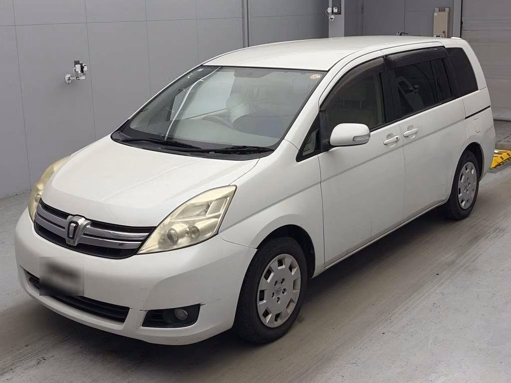 TOYOTA ISIS