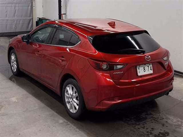 MAZDA AXELA