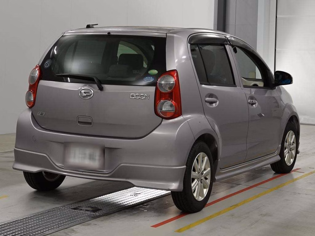 DAIHATSU BOON