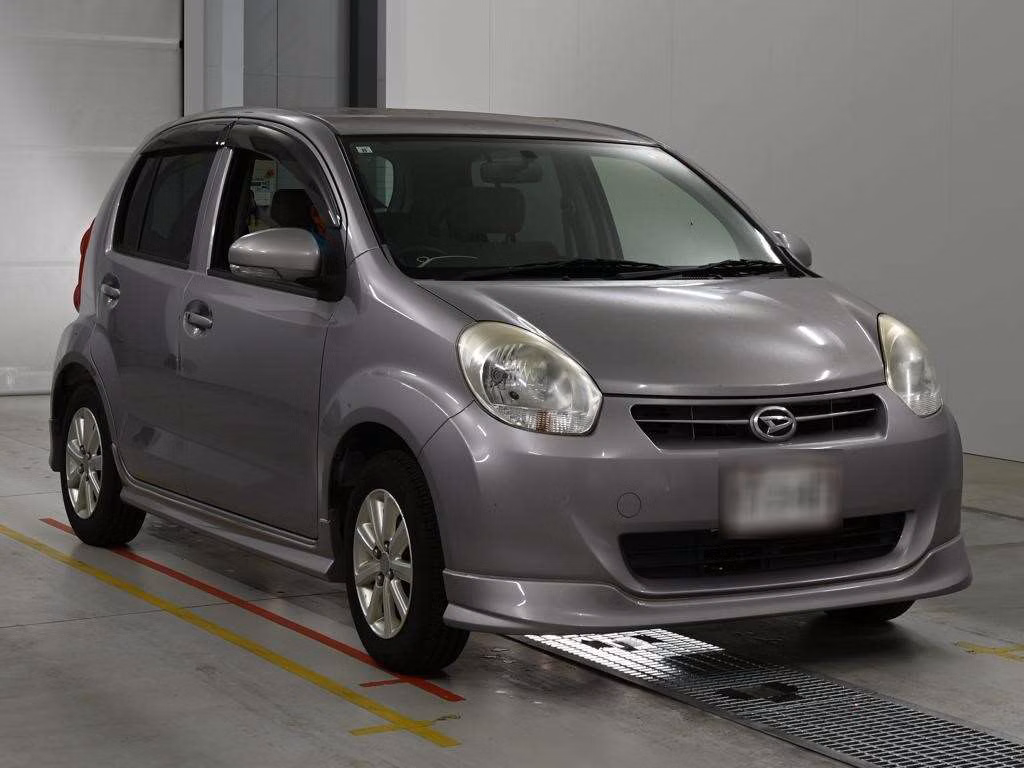 DAIHATSU BOON