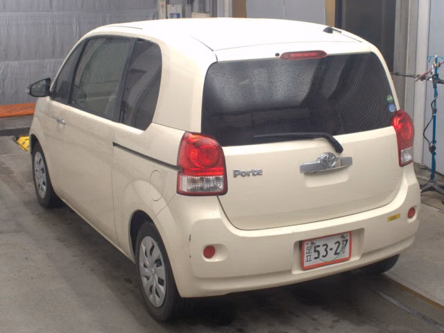 TOYOTA PORTE