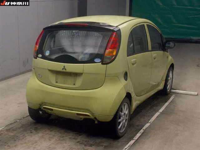 MITSUBISHI I