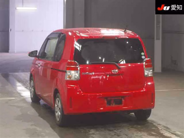 TOYOTA SPADE