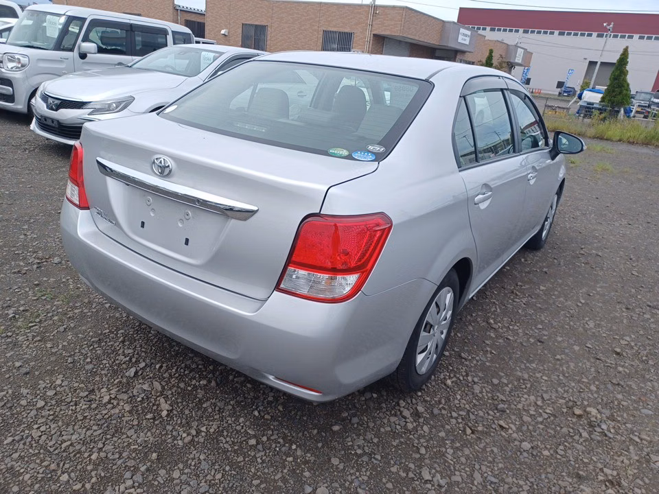 TOYOTA COROLLA AXIO