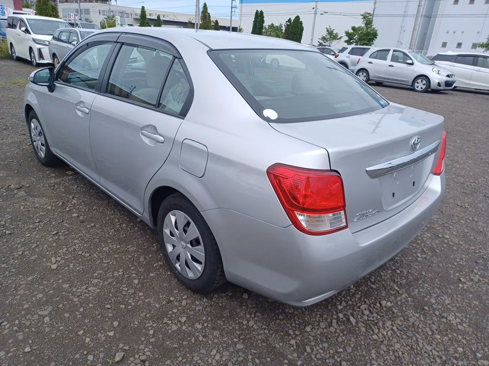 TOYOTA COROLLA AXIO