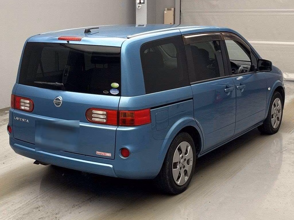 NISSAN LAFESTA