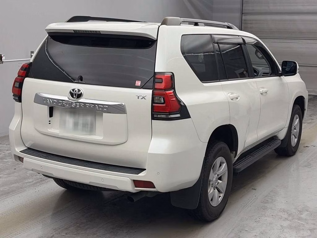 TOYOTA LAND CRUISER PRADO