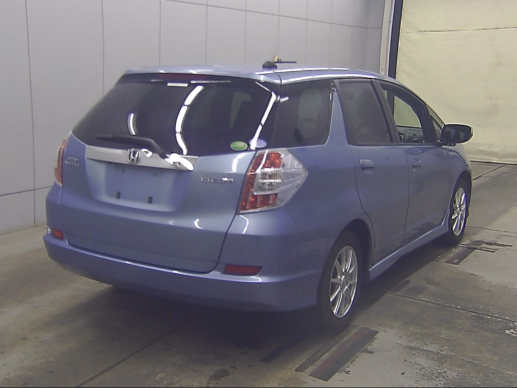 HONDA FIT SHUTTLE