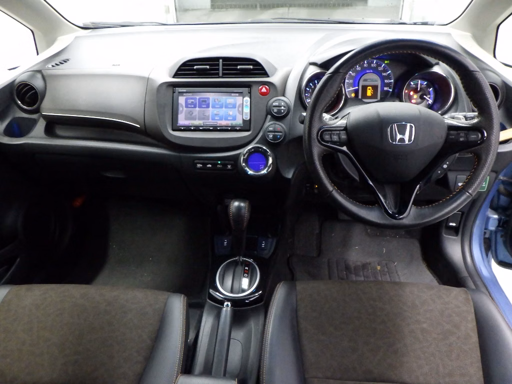 HONDA FIT SHUTTLE
