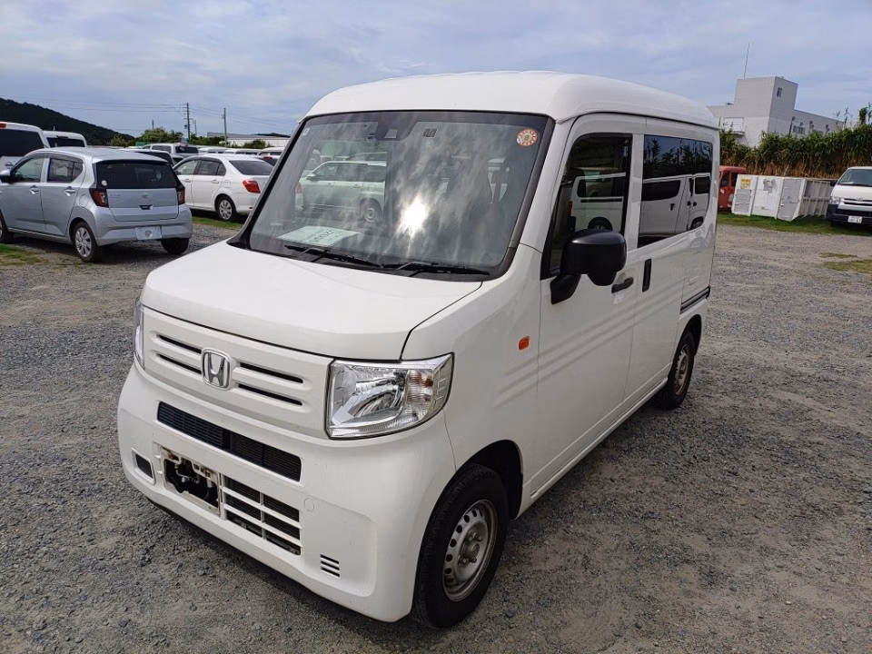 HONDA N-VAN