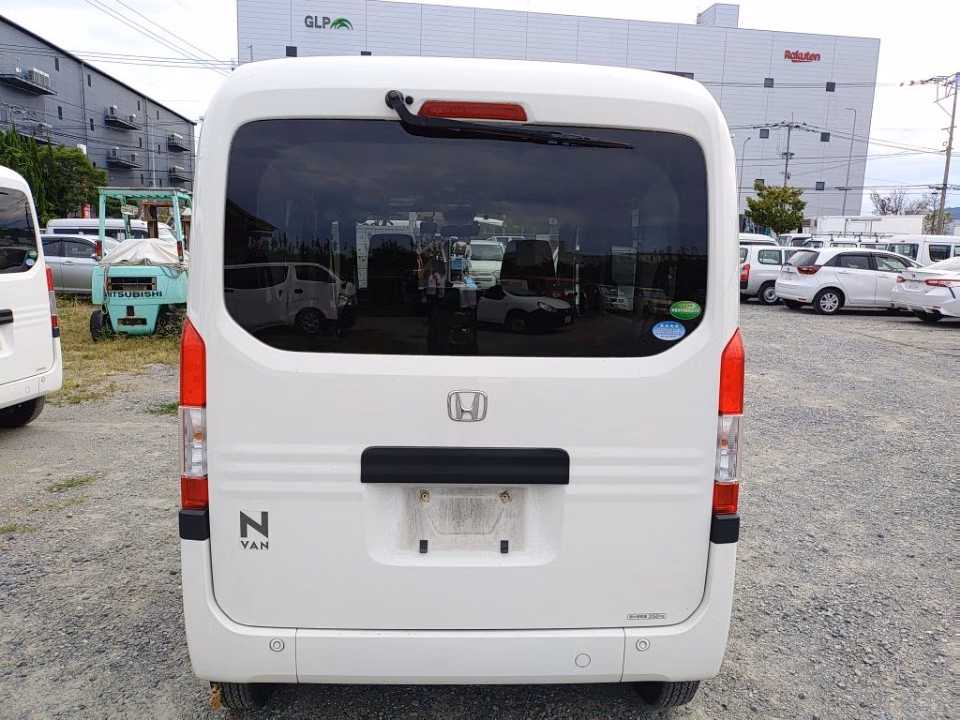 HONDA N-VAN