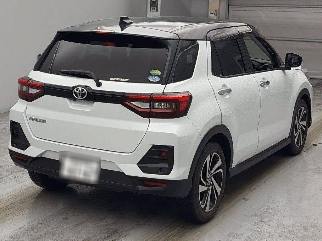 TOYOTA RAIZE