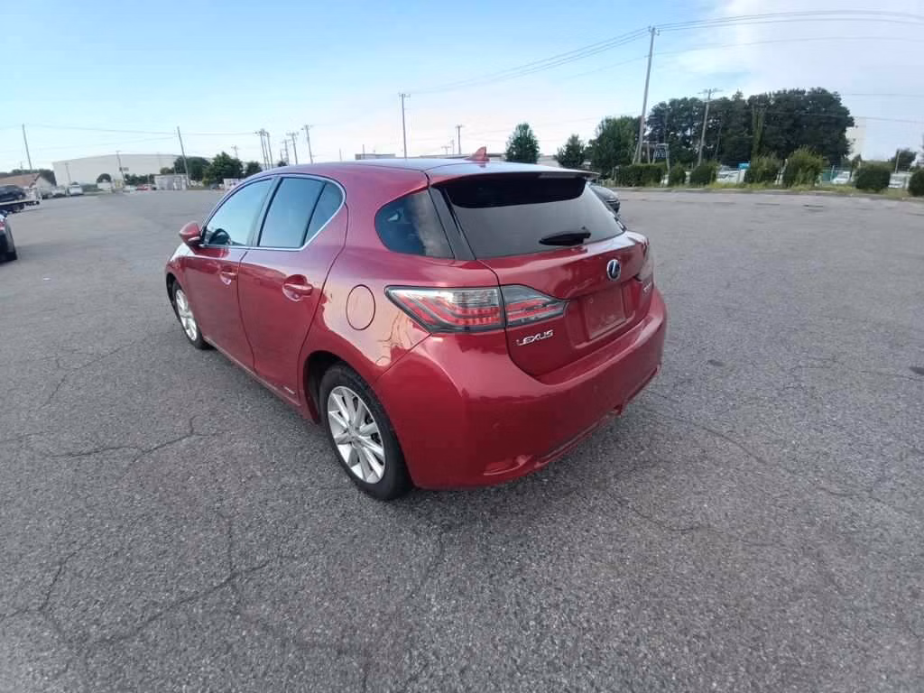 LEXUS CT200H