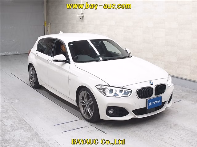 BMW 1-SERIES