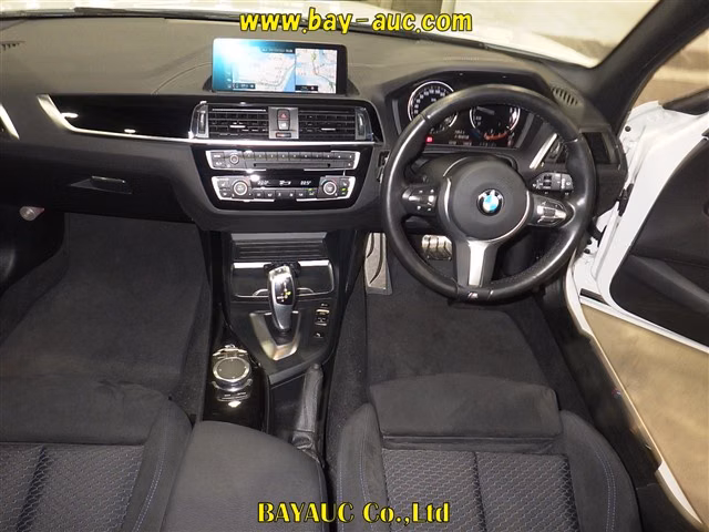 BMW 1-SERIES