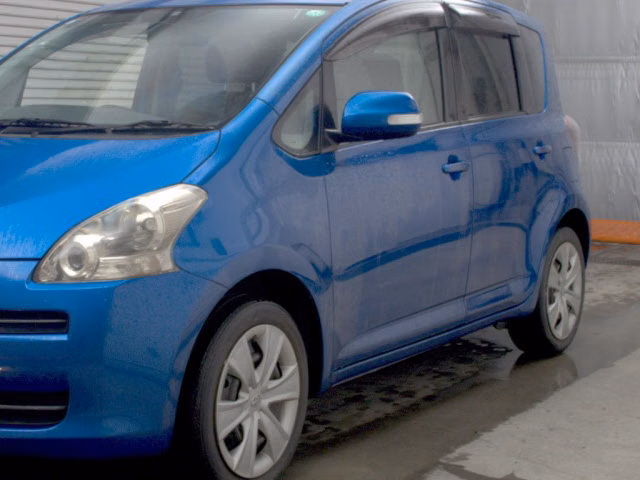 TOYOTA RACTIS