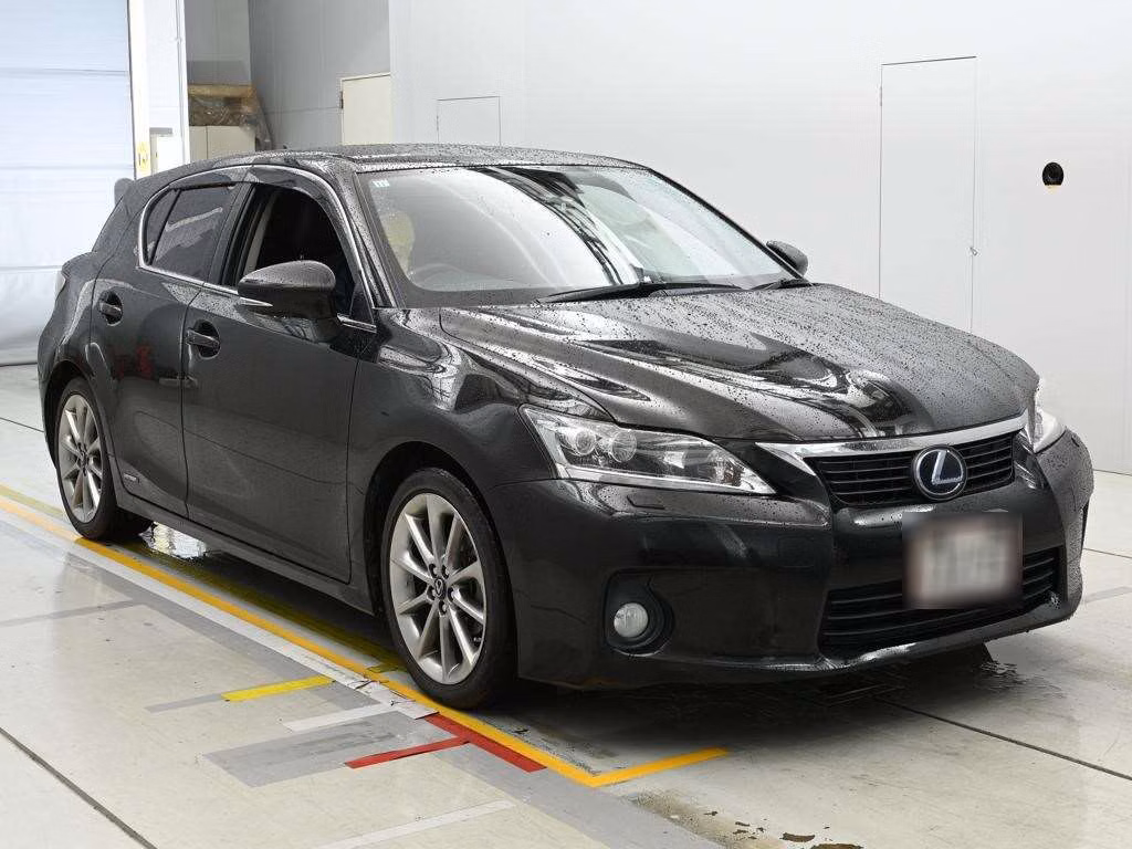 LEXUS CT200H
