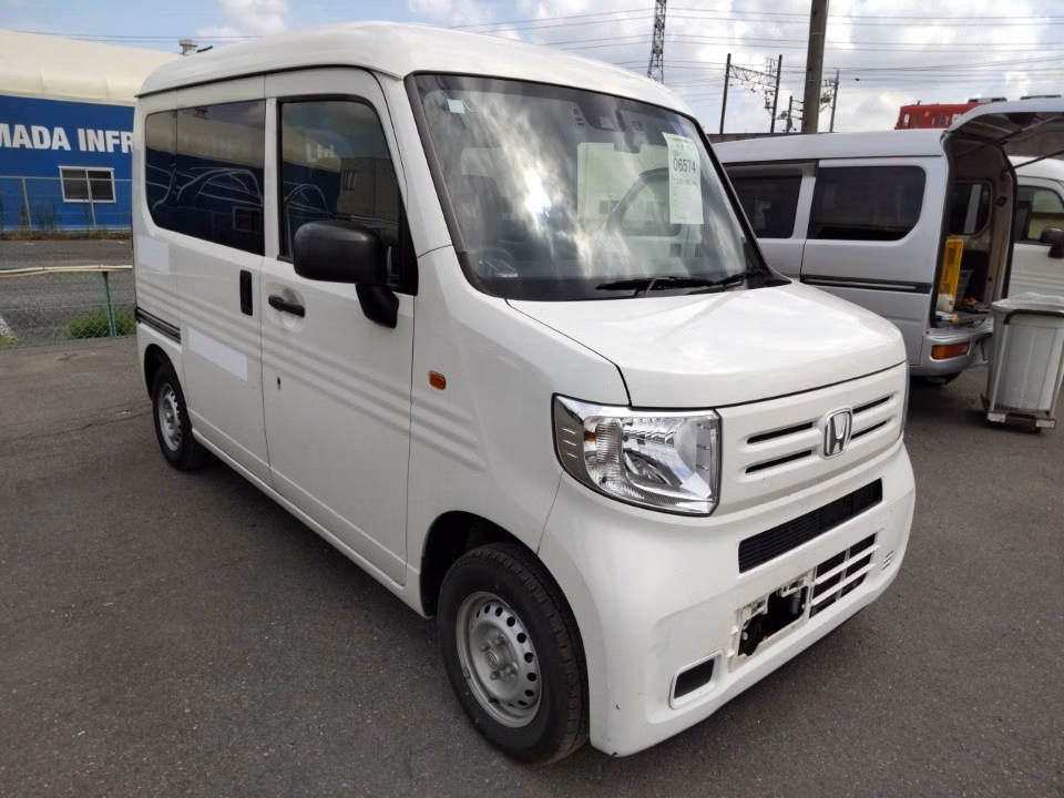 HONDA N-VAN