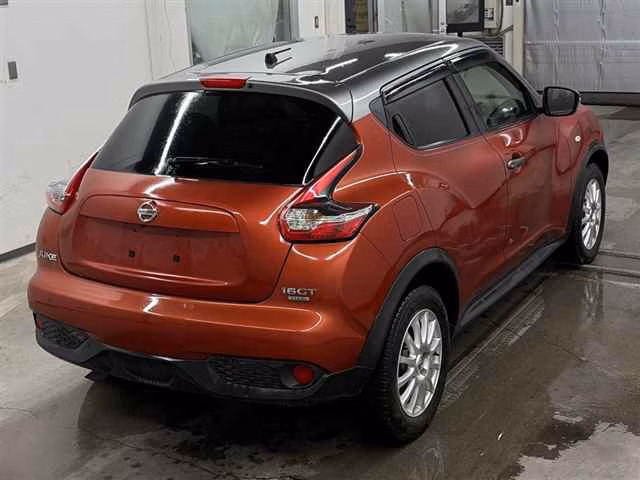 NISSAN JUKE