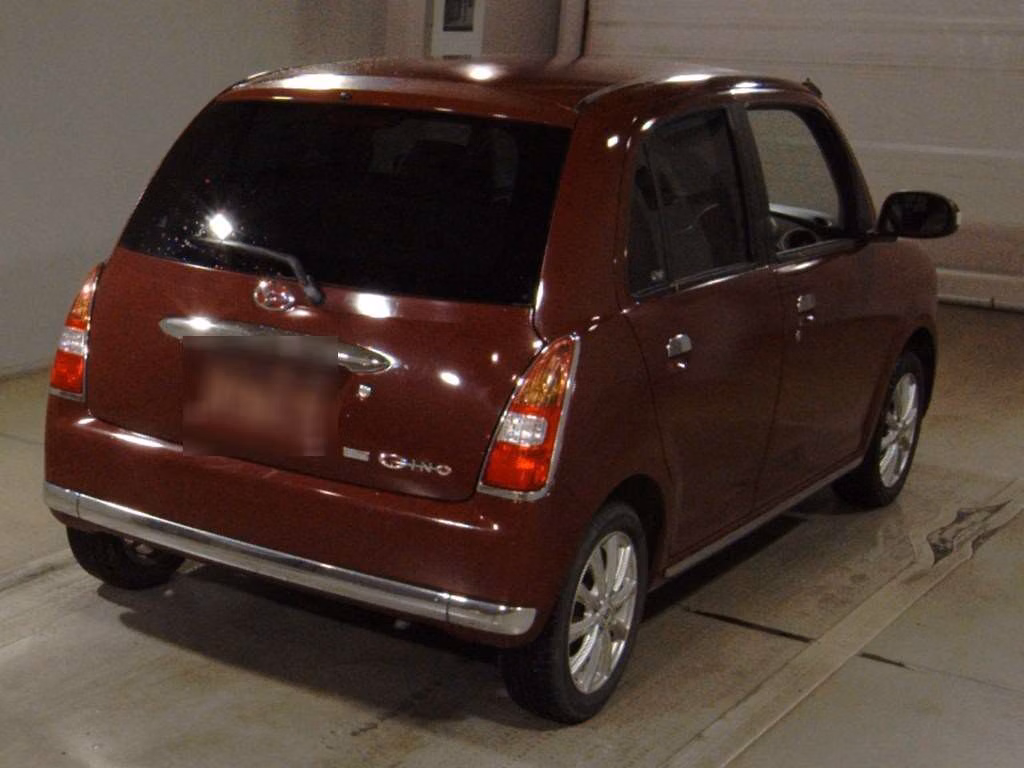 DAIHATSU MIRA GINO