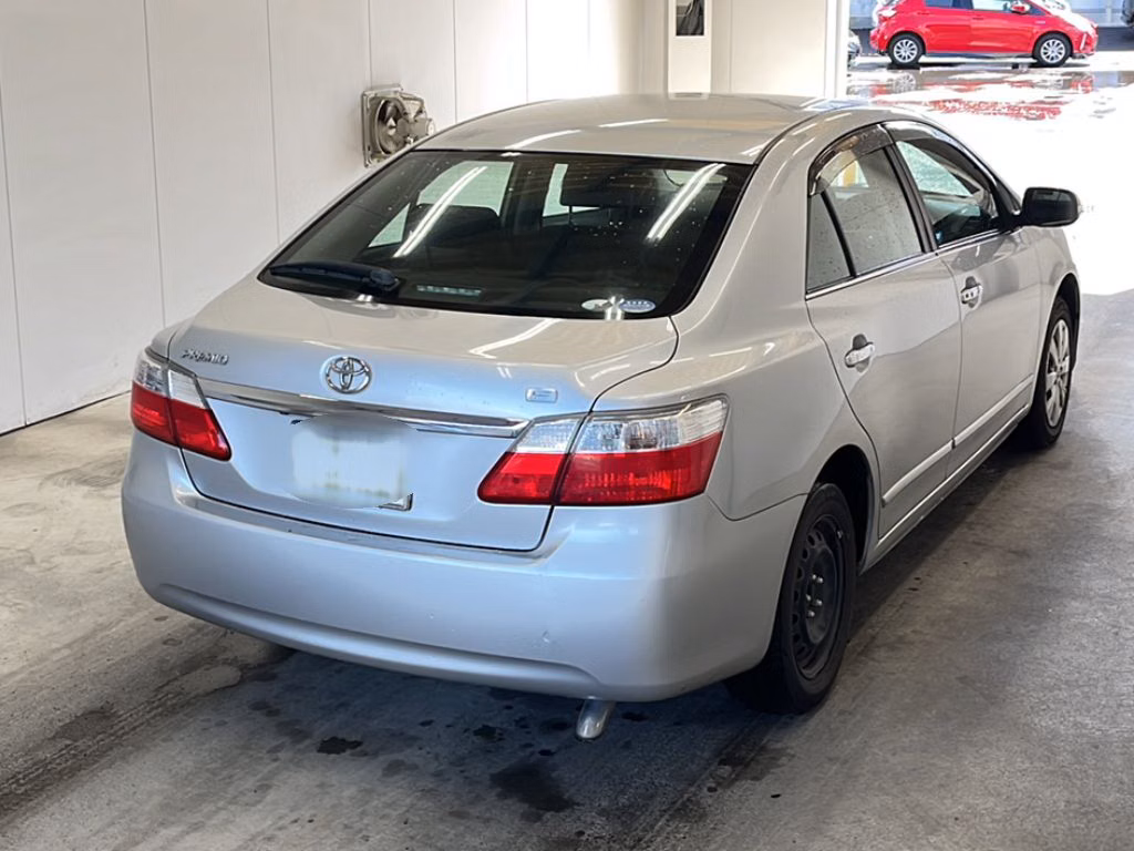 TOYOTA PREMIO