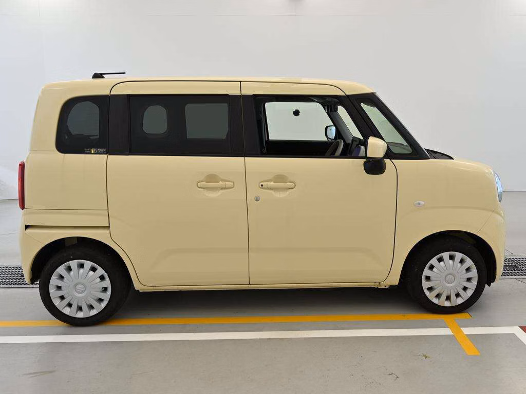 SUZUKI WAGON R SMILE