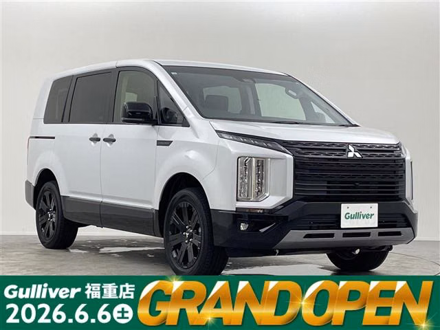 Mitsubishi Delica D:5
