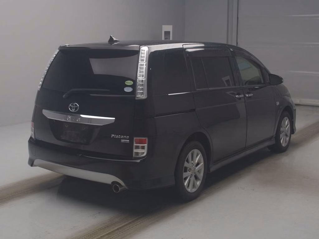 TOYOTA ISIS