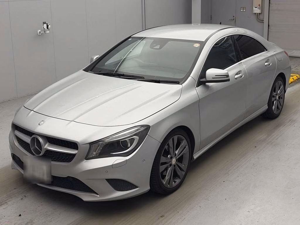 MERCEDES-BENZ CLA-CLASS