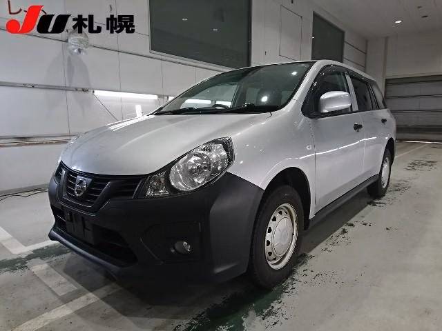 Nissan AD