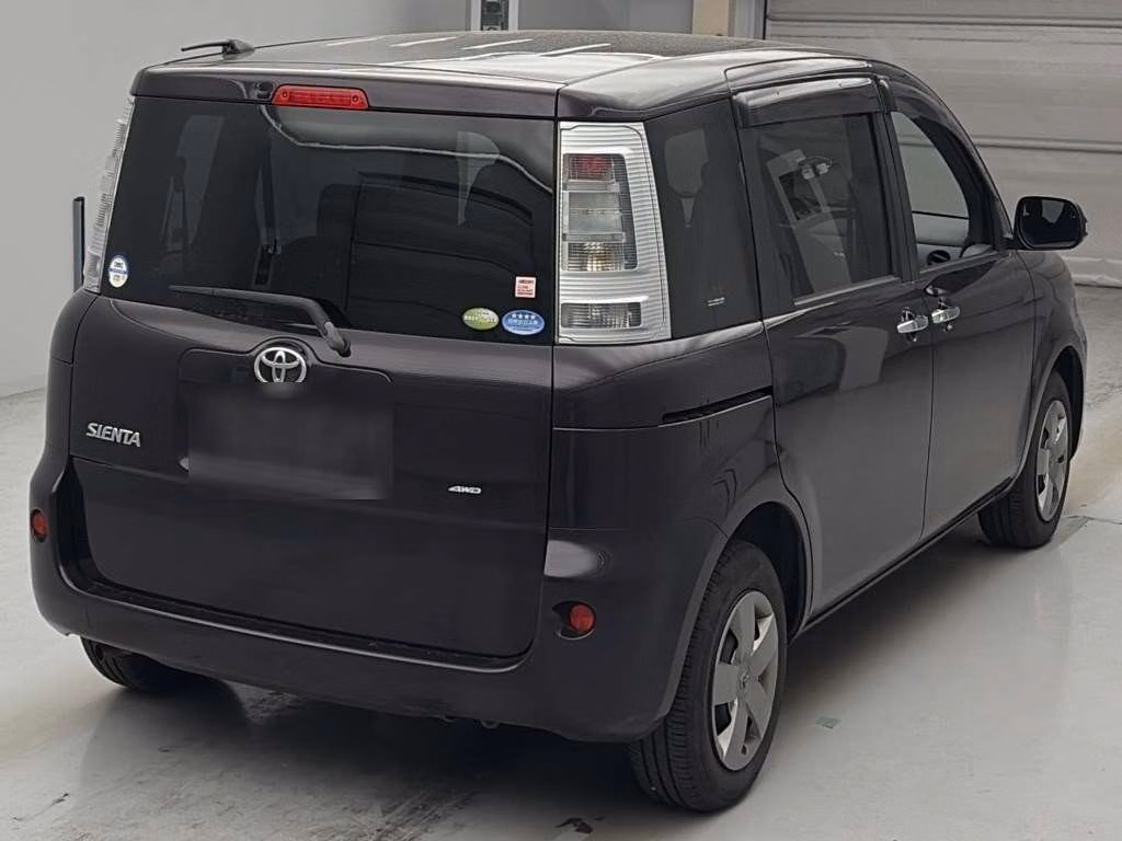 TOYOTA SIENTA