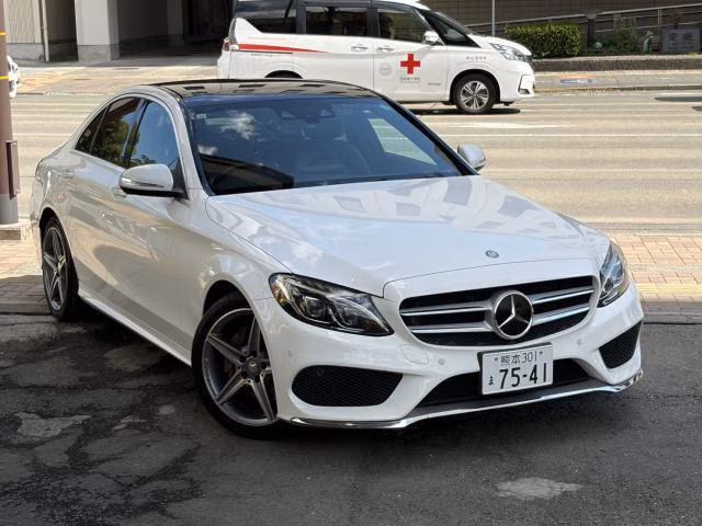 MERCEDES-BENZ C-CLASS