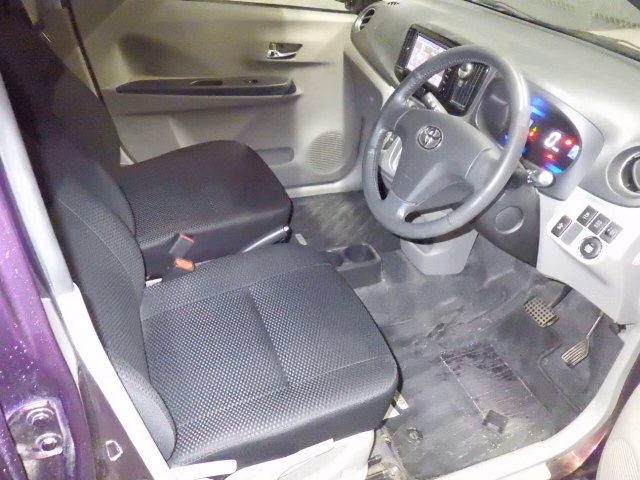 TOYOTA PIXIS EPOCH